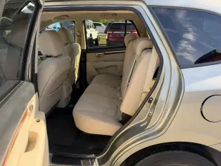 2009 Hyundai Santa Fe FWD 4dr Auto GLS