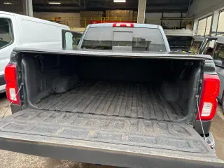 2018 Chevrolet Silverado 1500 4WD Crew Cab 143.5" LTZ w/1LZ