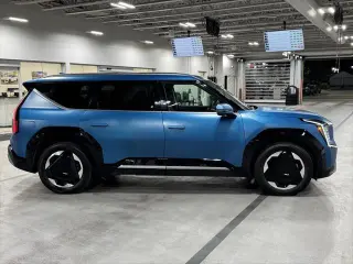 Kia EV9 2024 AWD Land 4dr SUV