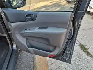 2009 Kia Sedona EX LWB