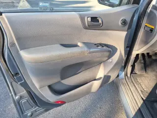 2009 Kia Sedona EX LWB