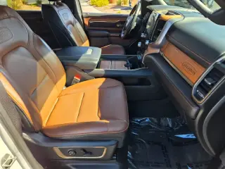 Ram 1500 2023 4x4 Limited Longhorn 4dr Crew Cab 5.6 ft. SB Pickup