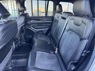 Jeep Grand Cherokee 2022 4x4 Trailhawk 4dr SUV (lanzamiento a mitad de año)
