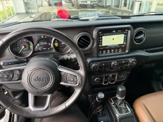 Jeep Wrangler Unlimited 2021 4x4 Sahara 4xe SUV de 4 puertas