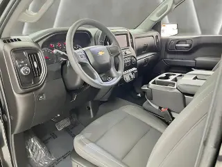 Chevrolet Silverado 1500 2022 4x2 Custom 4dr Crew Cab 5.8 ft. SB