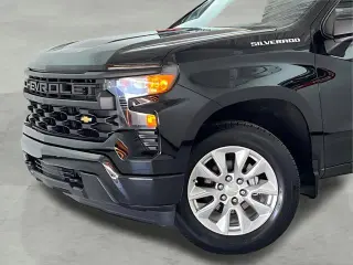 Chevrolet Silverado 1500 2022 4x2 Custom 4dr Crew Cab 5.8 ft. SB