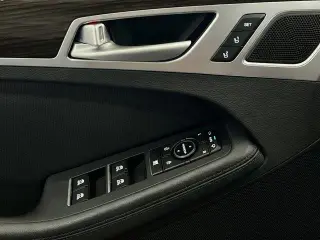Genesis G80 2019 3.8 4dr Sedán