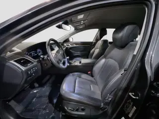 Genesis G80 2019 3.8 4dr Sedán