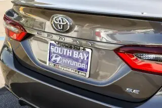 Toyota Camry 2024 SE Sedán 4 puertas