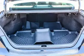 Toyota Camry 2025 SE Sedán 4 puertas