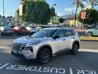 Nissan Rogue 2024 S 4d Crossover