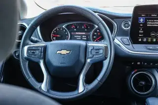 Chevrolet Blazer 2025 LT 4dr SUV con 2LT