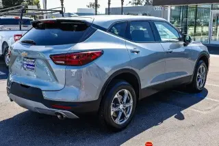 Chevrolet Blazer 2025 LT 4dr SUV con 2LT