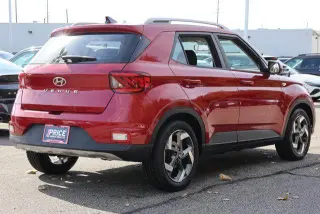 Hyundai VENUE 2022 SEL 4dr Crossover