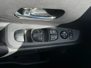 Nissan Kicks 2024 SV 4dr Crossover