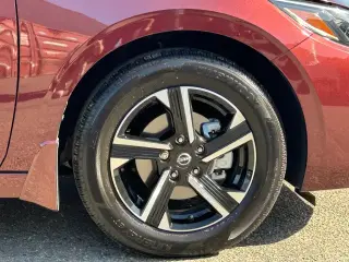 Nissan Sentra 2025 SV Sedán 4 puertas
