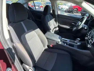 Nissan Sentra 2025 SV Sedán 4 puertas