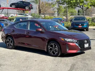 Nissan Sentra 2025 SV Sedán 4 puertas