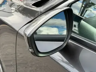 Mazda Mazda3 Sedán 2019 Premium 4dr Sedán