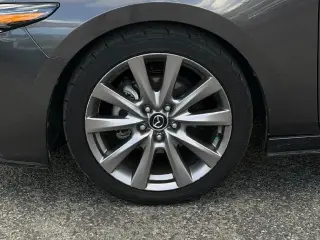 Mazda Mazda3 Sedán 2019 Premium 4dr Sedán