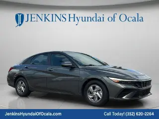 Hyundai ELANTRA 2025 SE 4dr Sedán