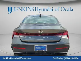 Hyundai ELANTRA 2025 SE 4dr Sedán