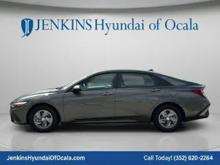 Hyundai ELANTRA 2025 SE 4dr Sedán