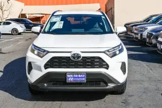 Toyota RAV4 2025 AWD XLE 4dr SUV