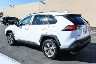 Toyota RAV4 2025 AWD XLE 4dr SUV