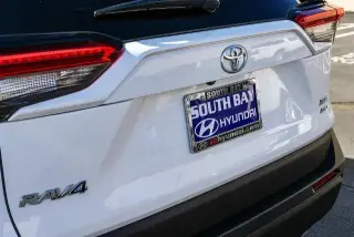 Toyota RAV4 2025 AWD XLE 4dr SUV