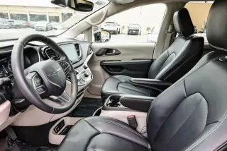Chrysler Pacifica 2024 Touring L Minivan de 4 puertas