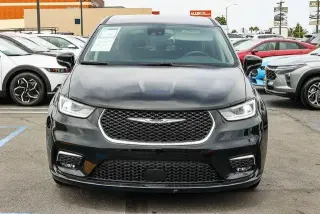Chrysler Pacifica 2024 Touring L Minivan de 4 puertas