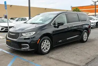 Chrysler Pacifica 2024 Touring L Minivan de 4 puertas