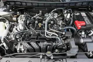 Nissan Altima 2025 2.5 SV 4dr Sedán