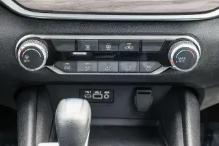 Nissan Altima 2025 2.5 SV 4dr Sedán