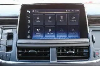 Chevrolet Suburban 2024 4x2 LT 4dr SUV