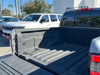 Nissan Frontier 2022 4x2 S 4dr Crew Cab 5 ft. SB