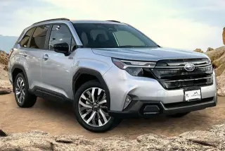 Subaru Forester 2026 AWD Touring Híbrido Crossover de 4 puertas