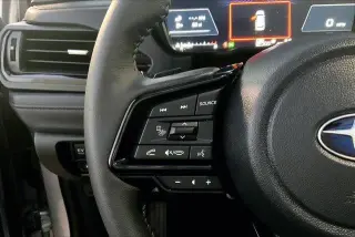 Subaru Forester 2026 AWD Touring Híbrido Crossover de 4 puertas