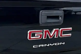 GMC Canyon 2022 4x4 AT4 4dr Crew Cab 5 ft. SB (Tela)