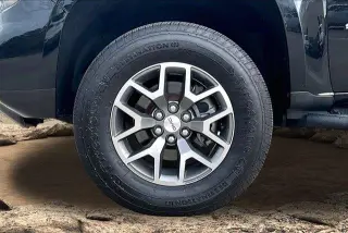 GMC Canyon 2022 4x4 AT4 4dr Crew Cab 5 ft. SB (Tela)