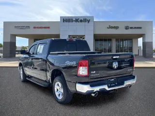 Ram 1500 2020 4x4 Big Horn 4dr Crew Cab 5.6 ft. SB Pickup