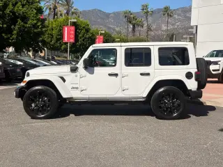 Jeep Wrangler 2024 4x4 Sahara 4xe 4dr SUV