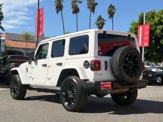 Jeep Wrangler 2024 4x4 Sahara 4xe 4dr SUV