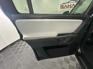 El 2024 Rivian R1S