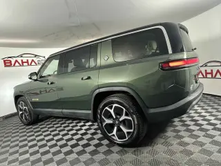 El 2024 Rivian R1S