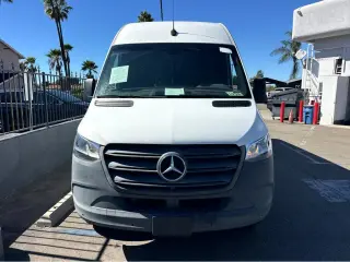 2023 Mercedes-Benz Sprinter Crew Van