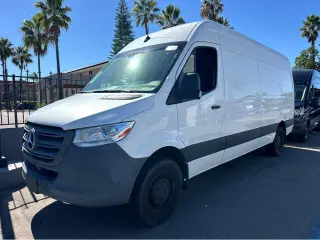 2023 Mercedes-Benz Sprinter Crew Van
