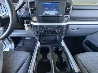 2025 Ford Super Duty F-250 SRW