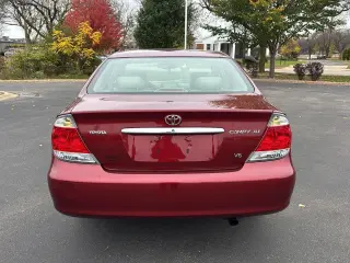 2005 Toyota Camry